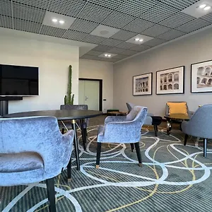 3* Hotel Leonardo