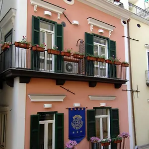 antica-repubblica-amalfi.hotels-amalfi.com/